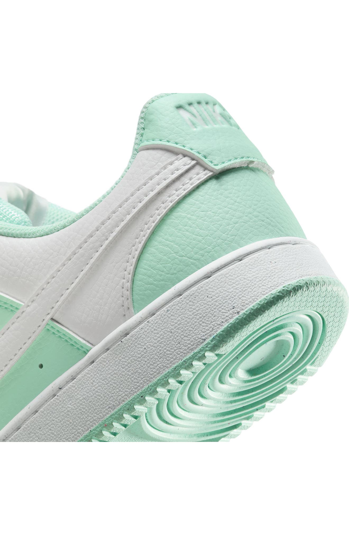 MINT FOAM/ WHITE/ SUMMIT