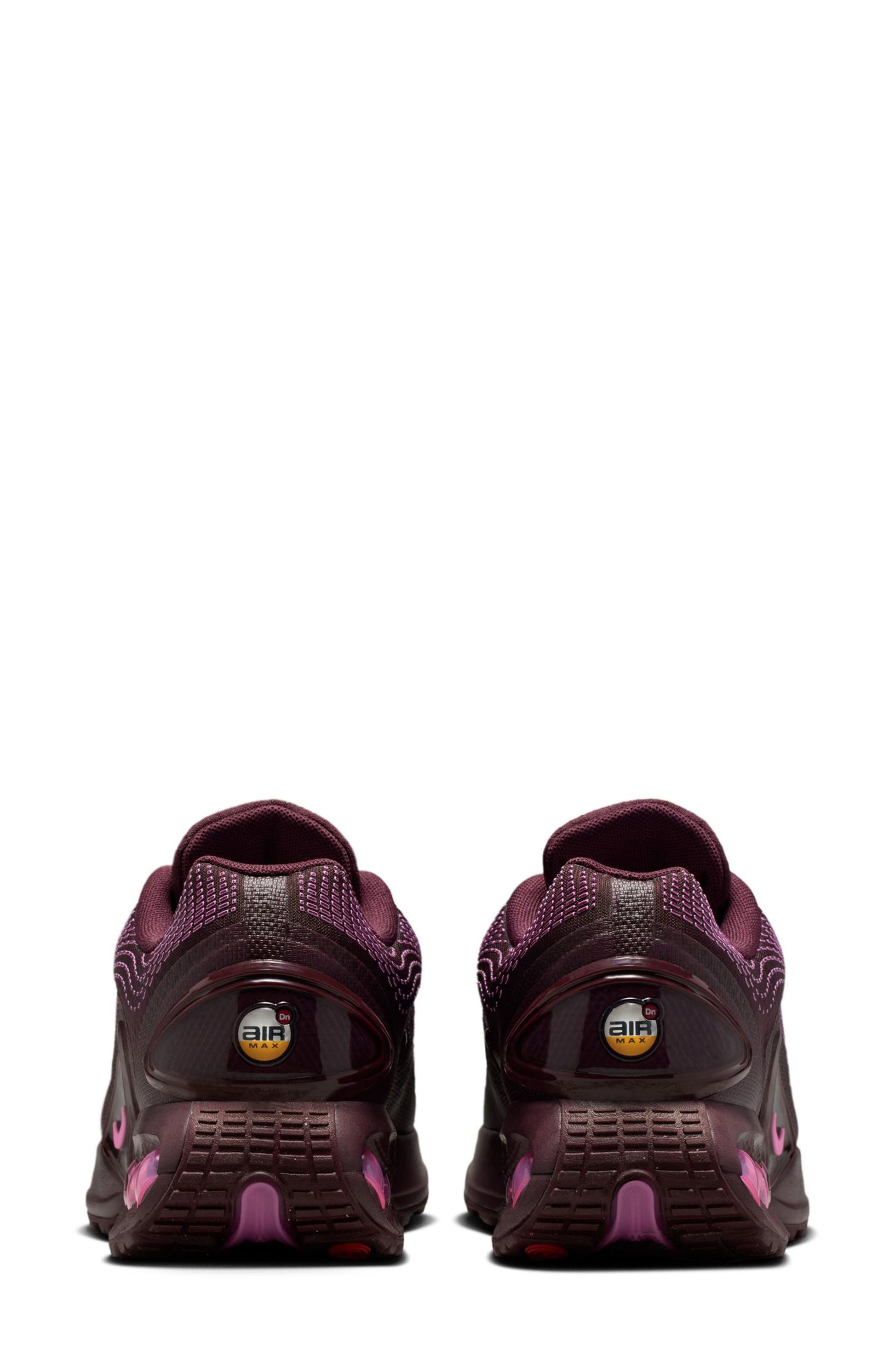 BURGUNDY CRUSH/ PINK SPELL