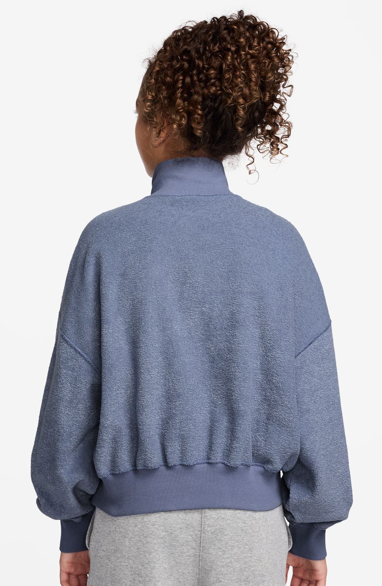 WORLD INDIGO/ WHITE