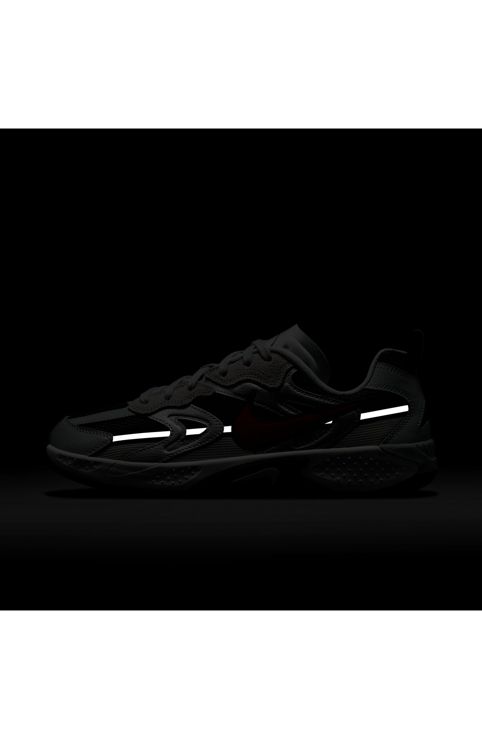 005 M SILV/UNVRED