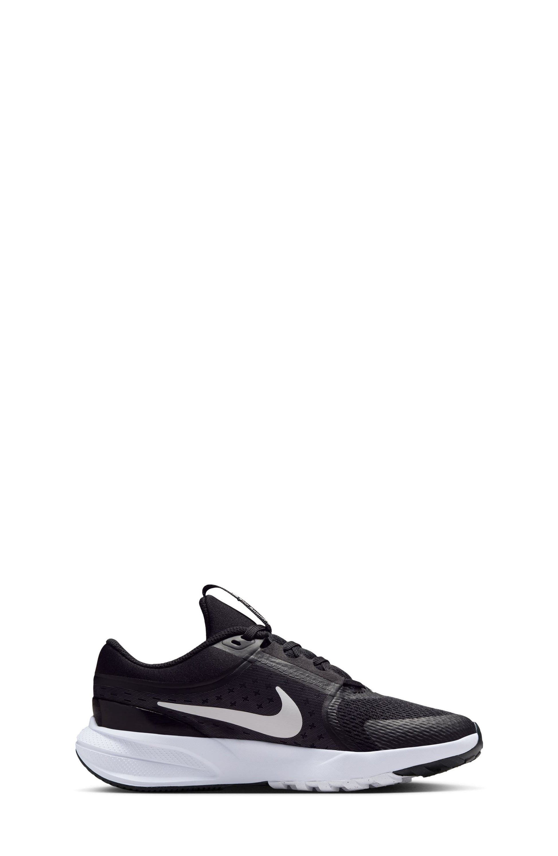 002 BLACK/WHITE