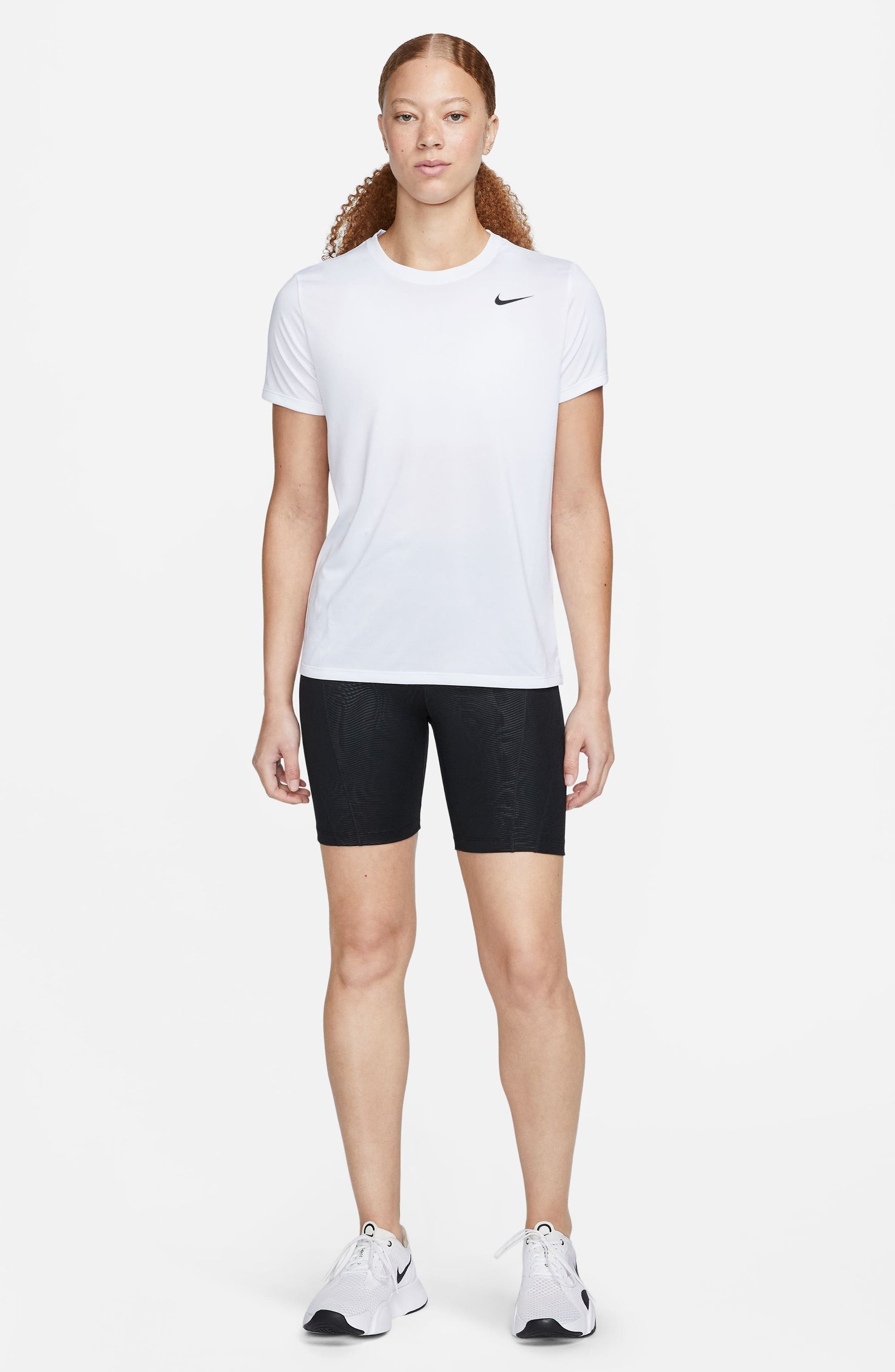 WHITE/BLACK