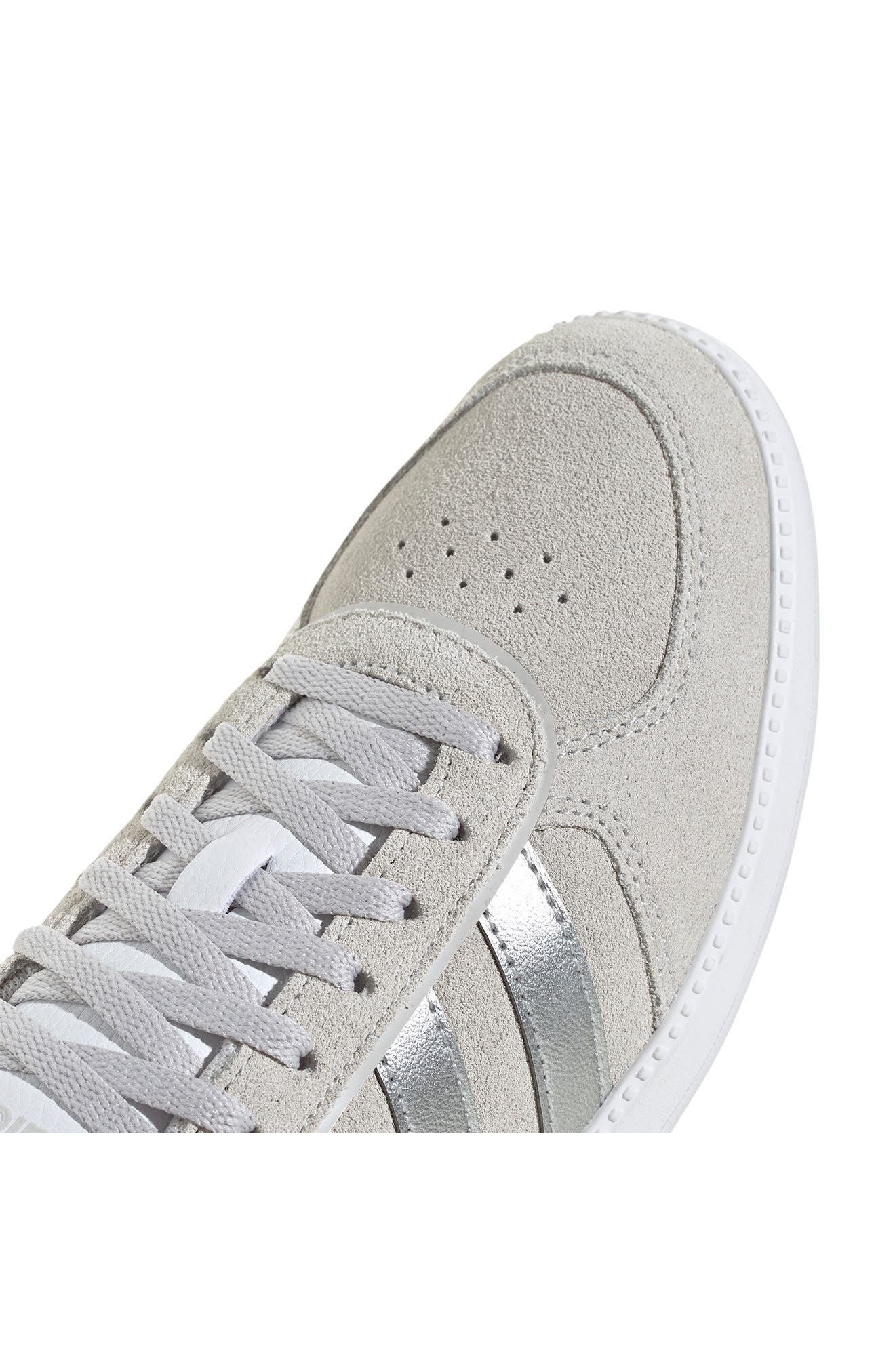 GREY/ SILVER METALLIC/ WHITE