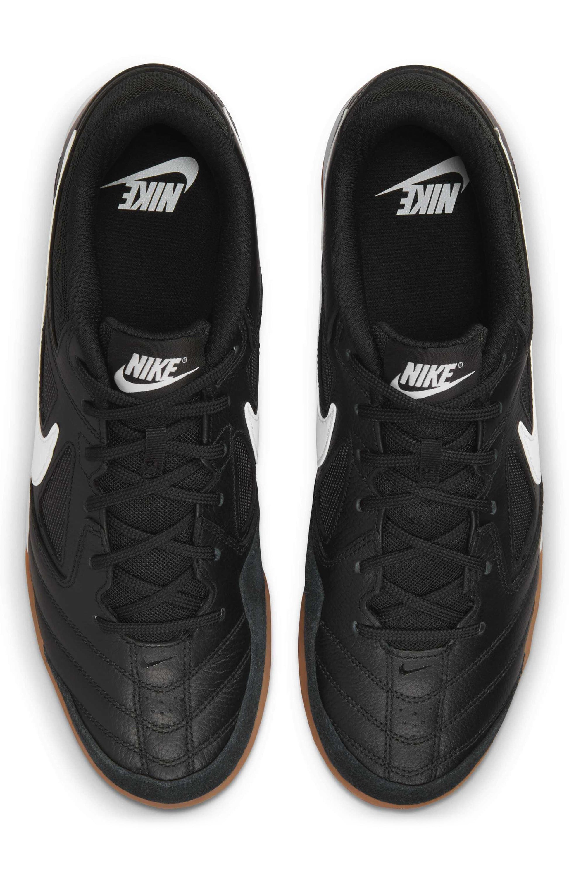 001 BLACK/WHITE
