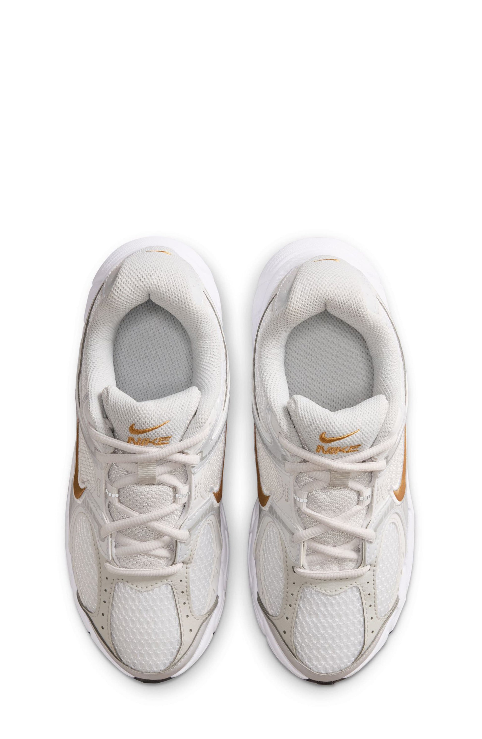 WHITE/ GOLD/ SILVER