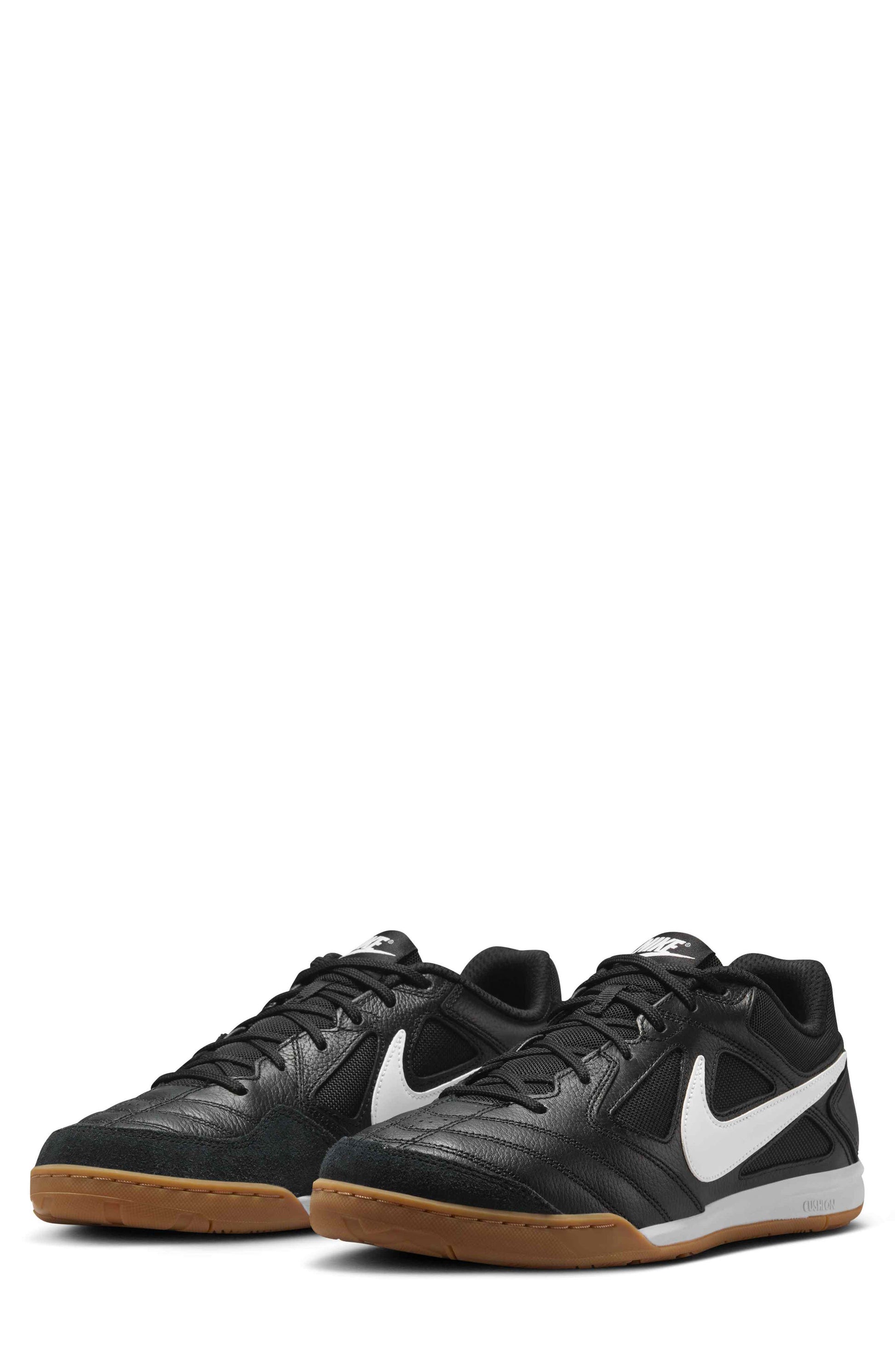 001 BLACK/WHITE