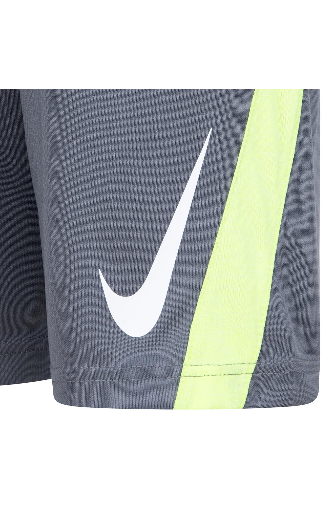 SMOKE GREY