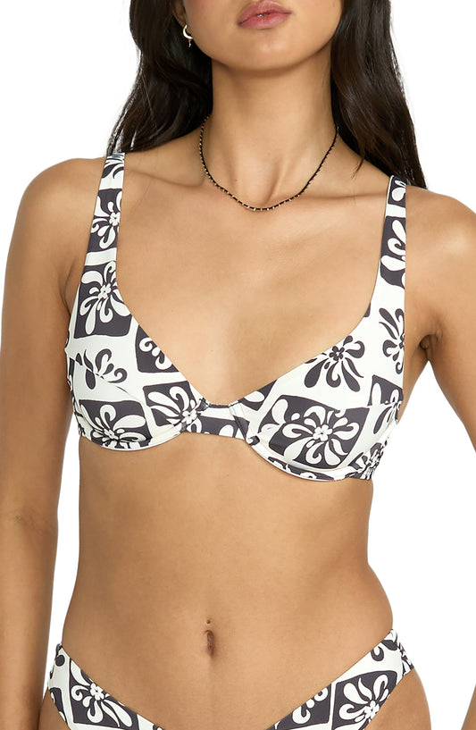WHITE/ BLACK SANDS