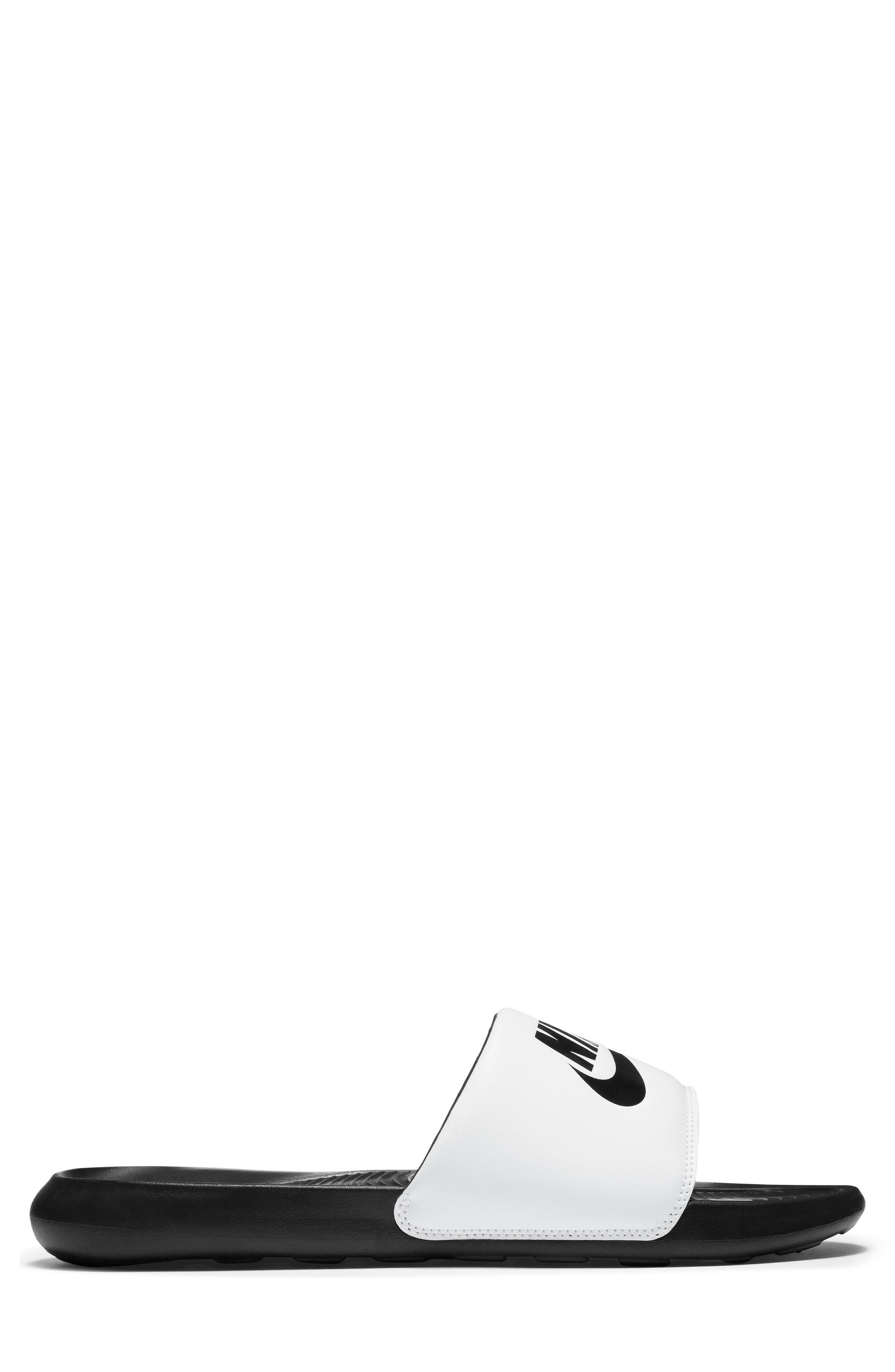 BLACK/ BLACK/ WHITE