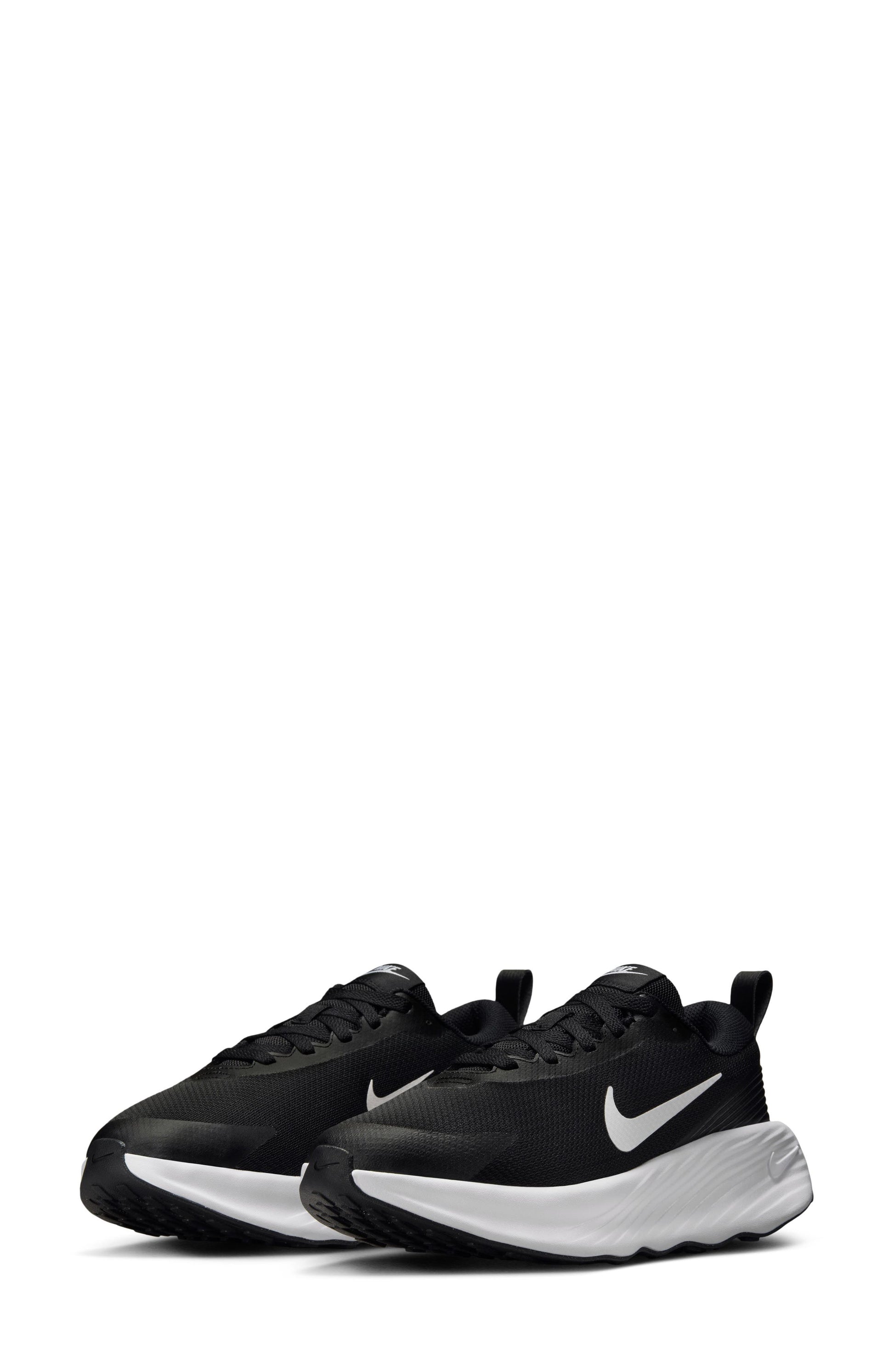002 BLACK/WHITE