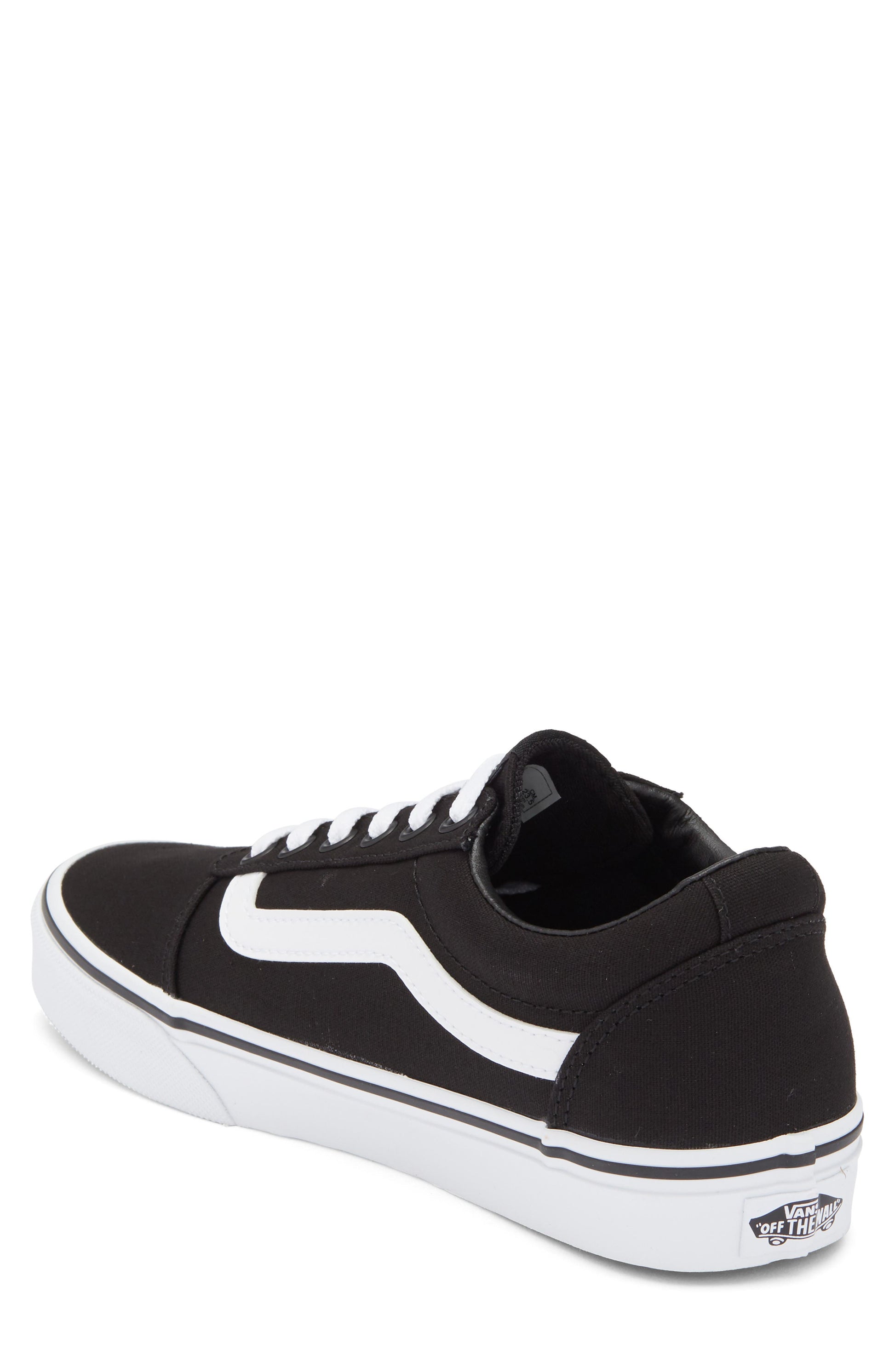 CANVAS B