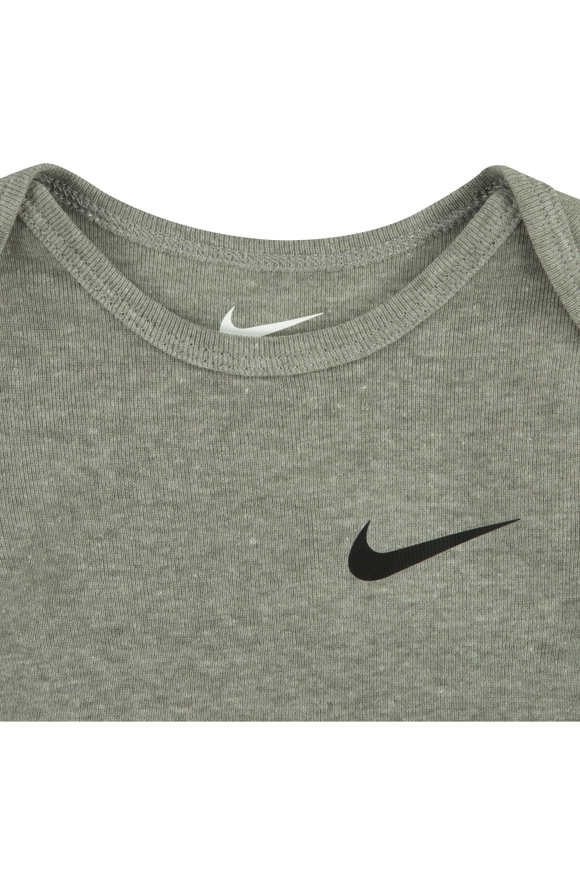 042DK GREY
