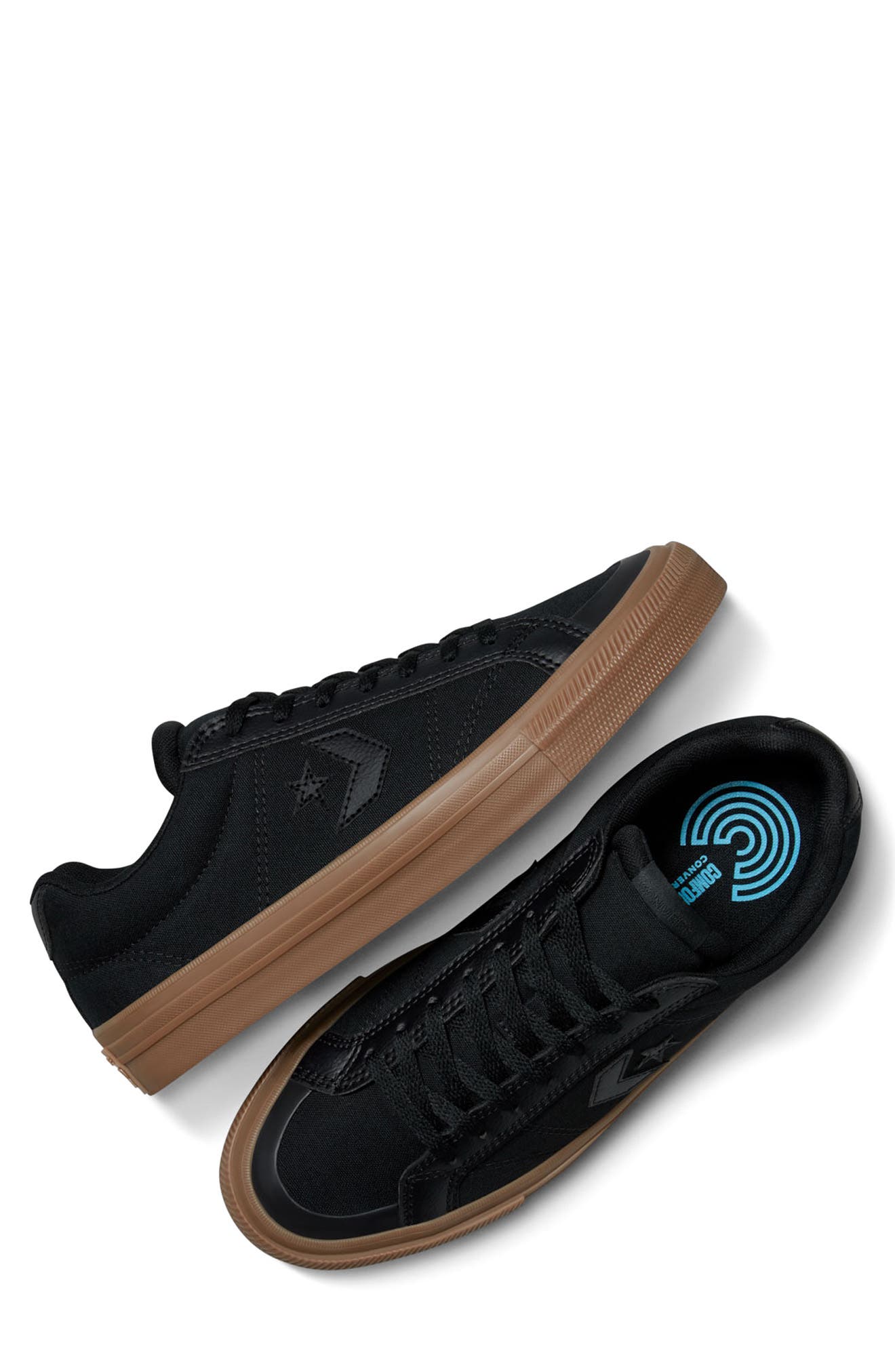 BLACK/ BLACK/ GUM