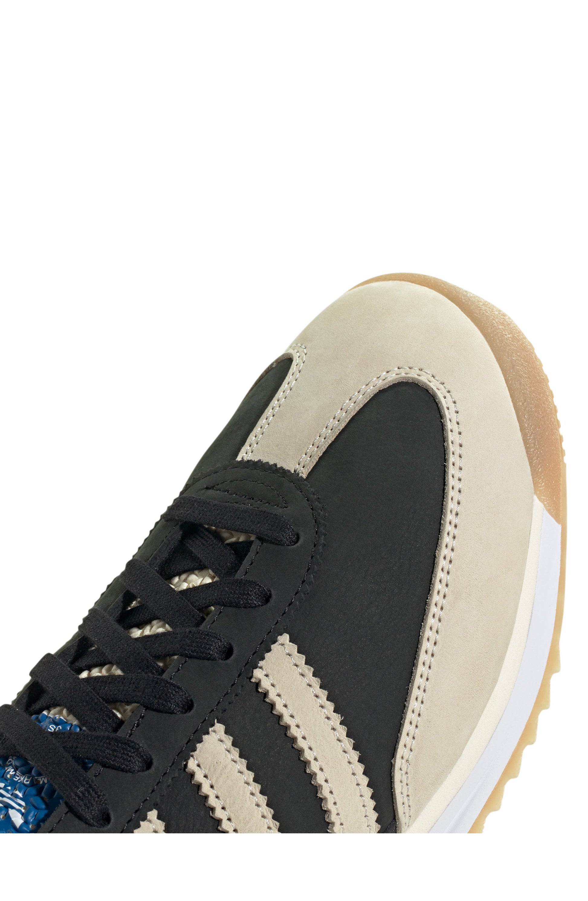 BLACK/ CREAM WHITE/ GUM