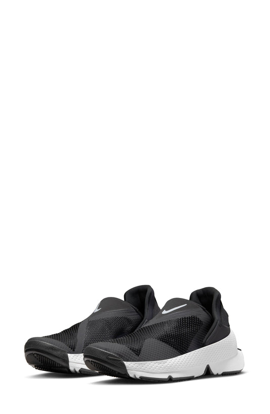 002 BLACK/WHITE