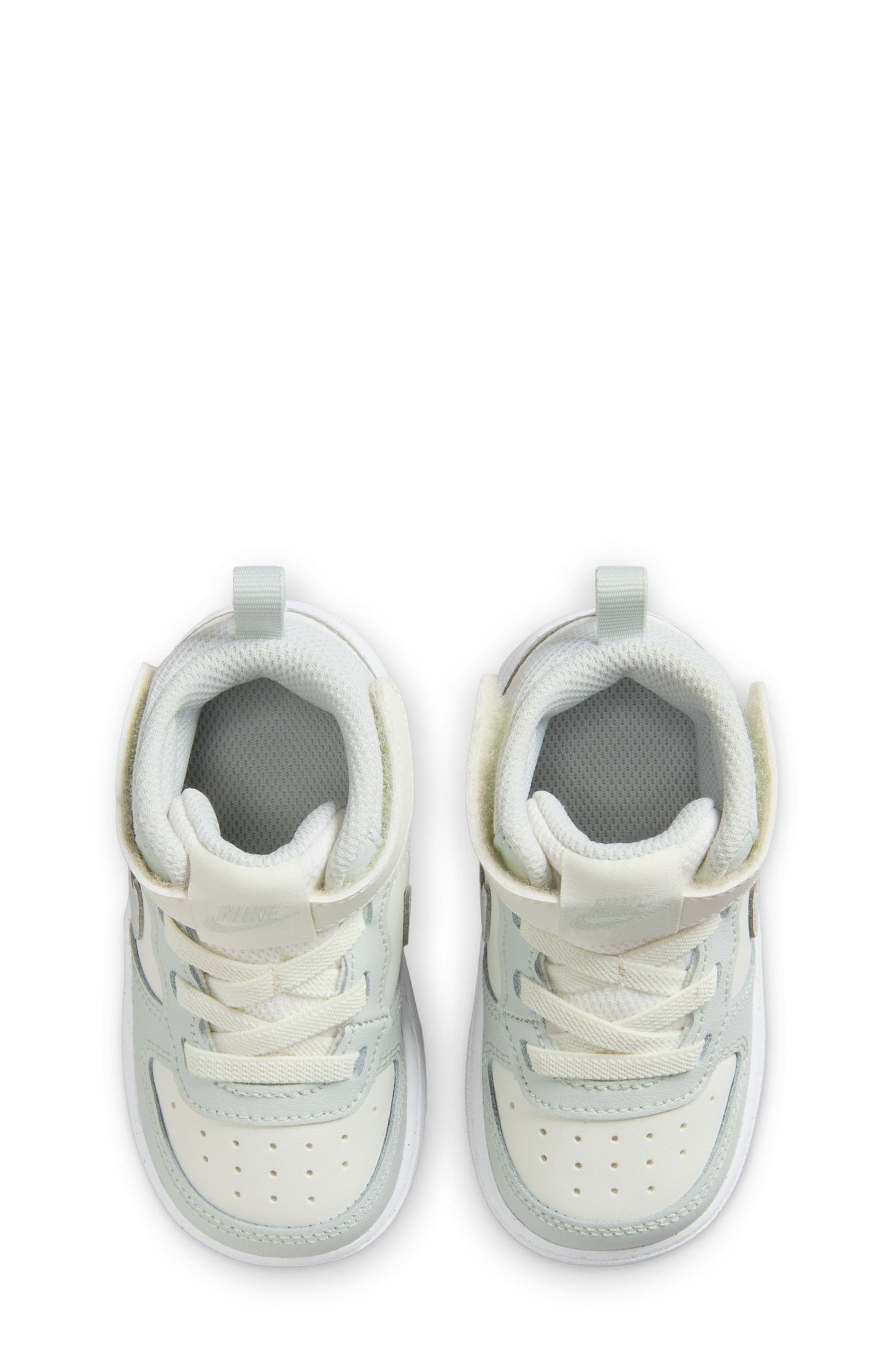 SAIL/ LIGHT SILVER/ WHITE