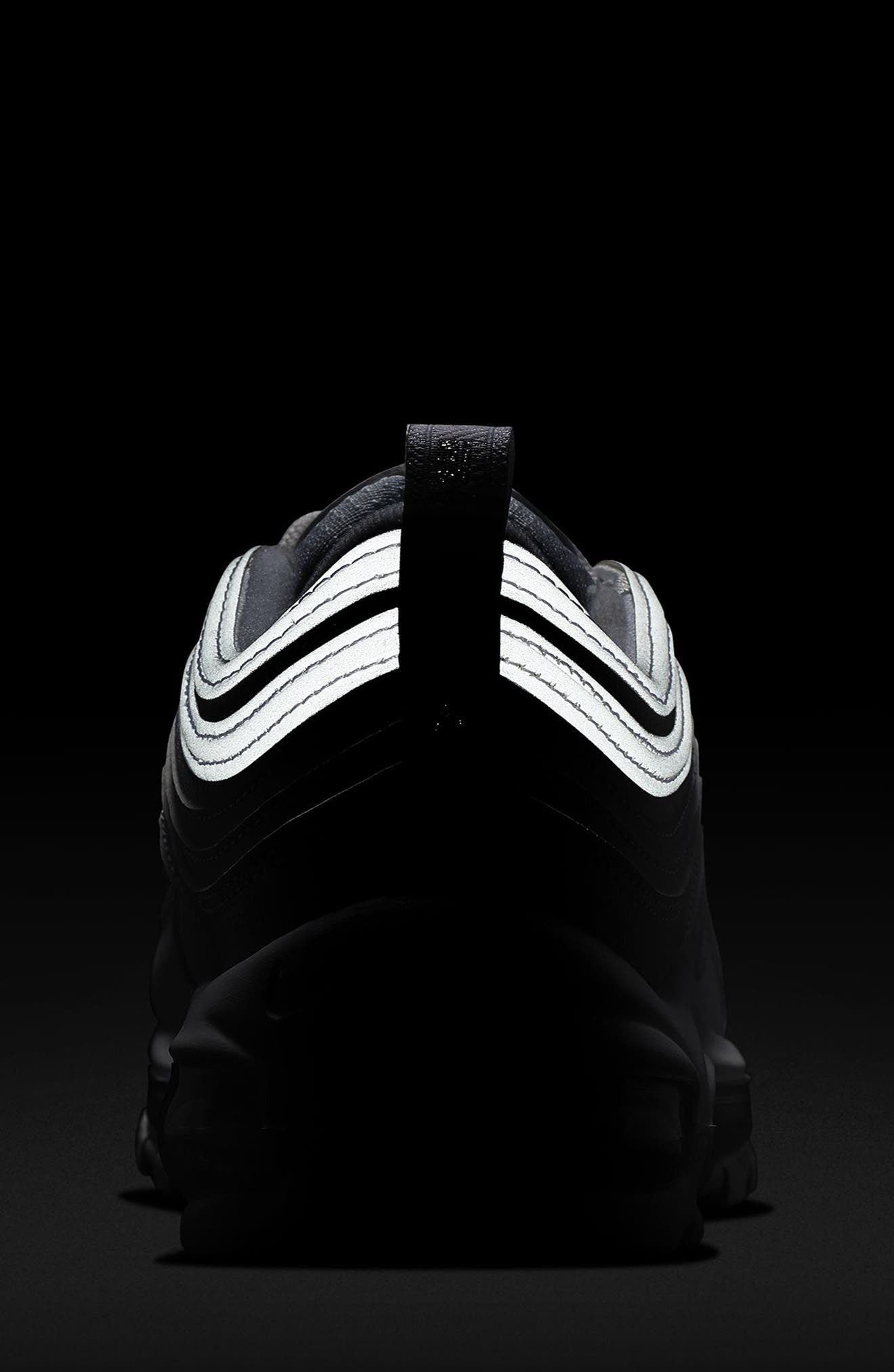 104 WHITE/WHITE