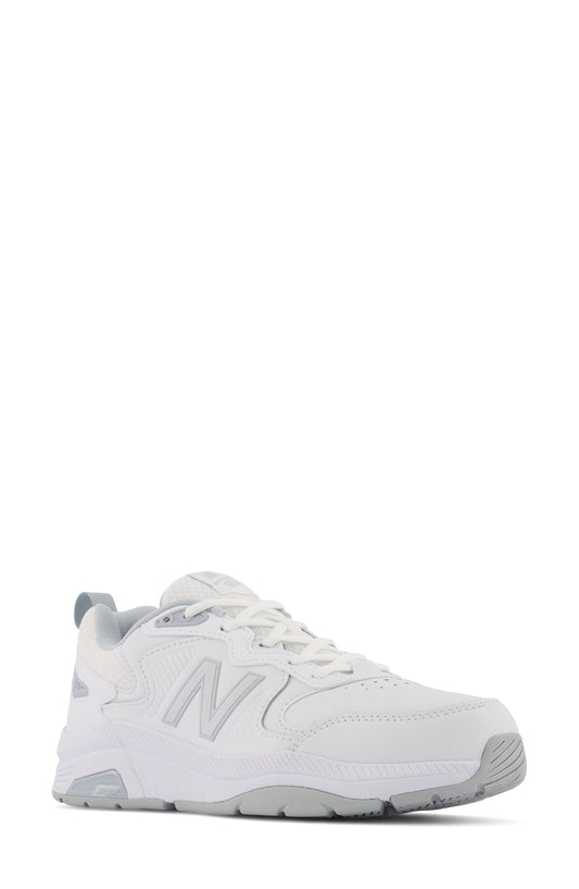 WHITE/ CYCLONE